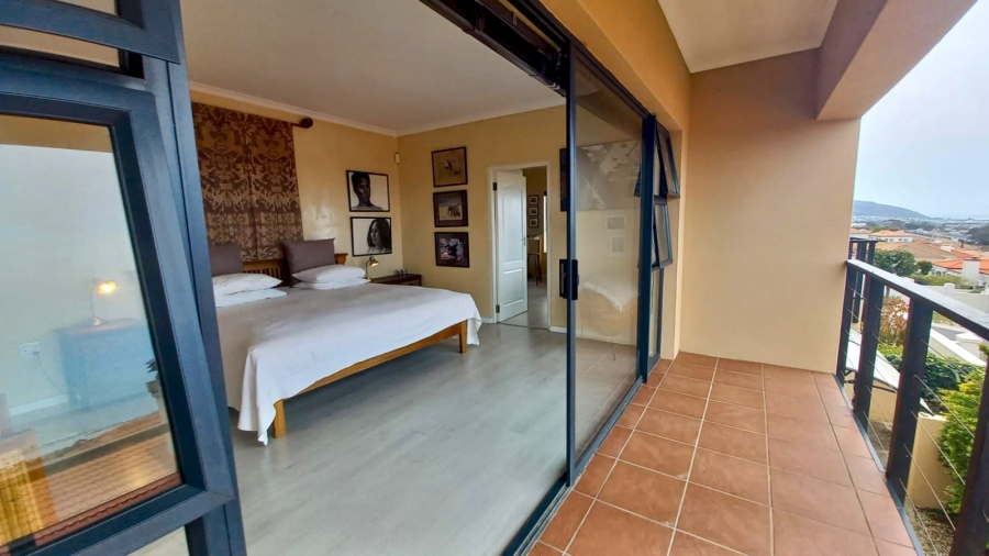 1 Bedroom Property for Sale in Onrus Western Cape